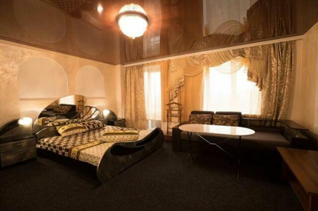 Imperial Hotel Krivoy Rog Kryvyi Rih エクステリア 写真
