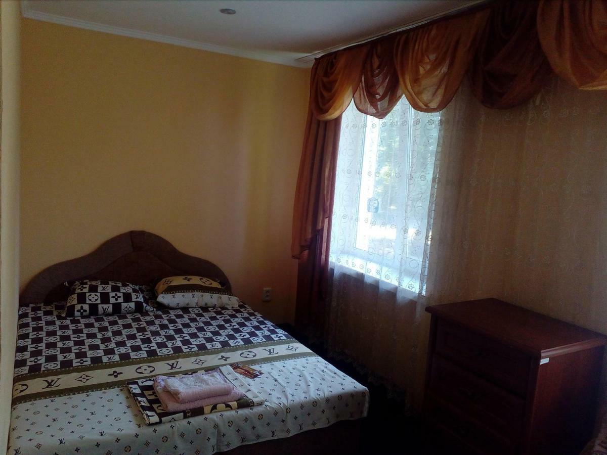 Imperial Hotel Krivoy Rog Kryvyi Rih エクステリア 写真
